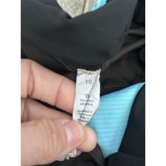 Lululemon Women's 6 Run Bright At Night Short Active Running Shorts Size 10 - Picture 6 of 8